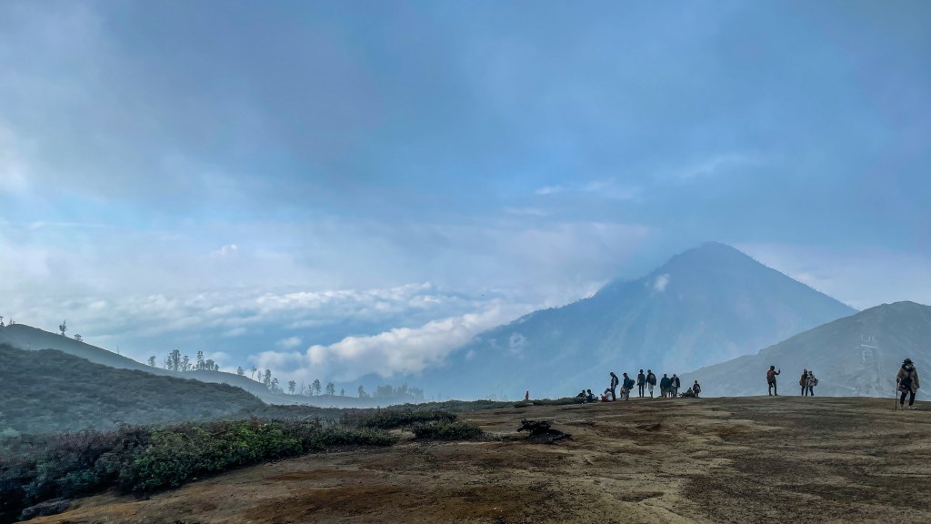 THE DENIAL OF QUARTER-LIFE&nbsp;CRISIS